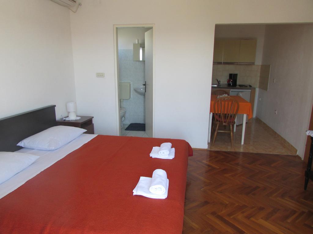 Apartments Jasen Maslenica Εξωτερικό φωτογραφία